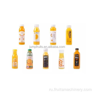 Упаковка апельсинового сока в уплотнении бутылочной начинки
